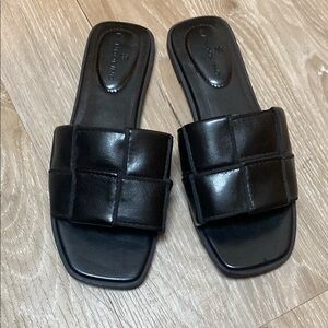 Bandolino Black Slide Sandals 5.5